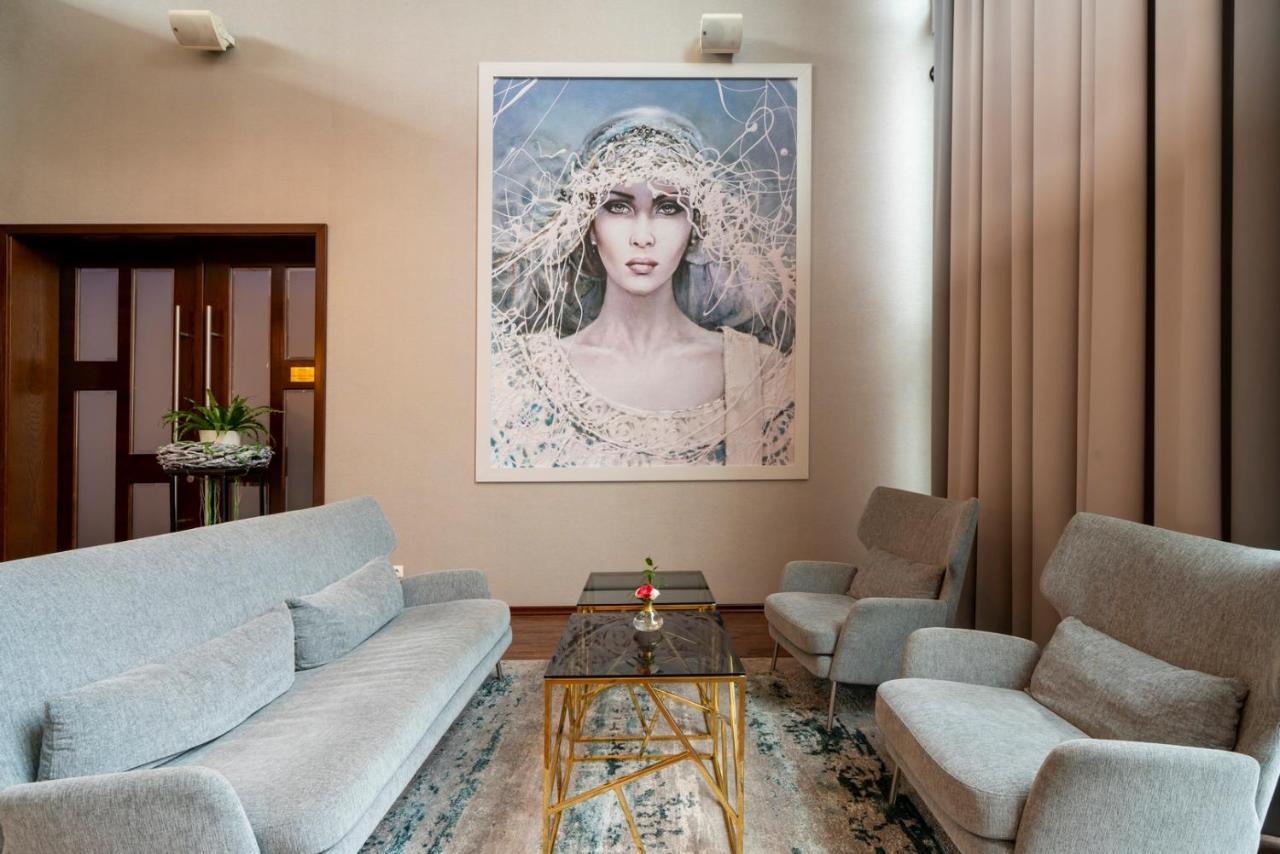 Hotel Arkas Прушкув Экстерьер фото